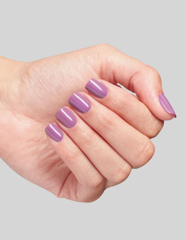 OPI Vogue en Violet